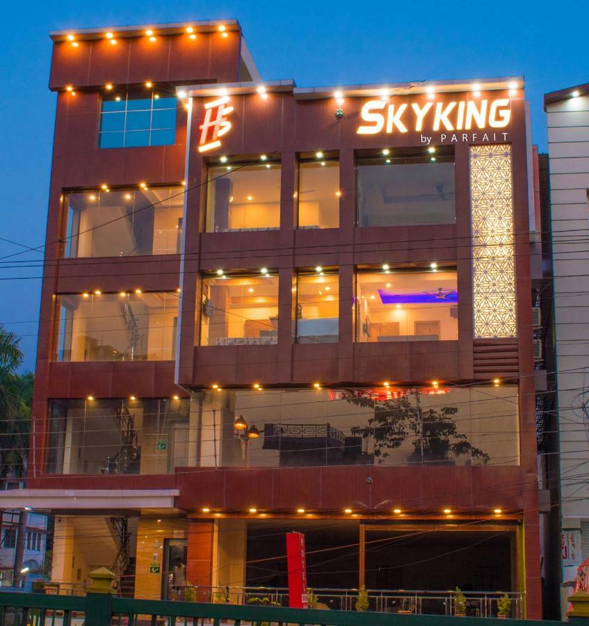 Hotel Skyking Dehradun Exterior photo